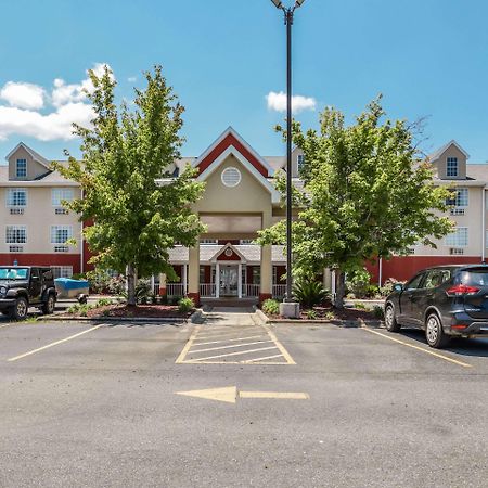 Econo Lodge Inn & Suites Маріанна Екстер'єр фото