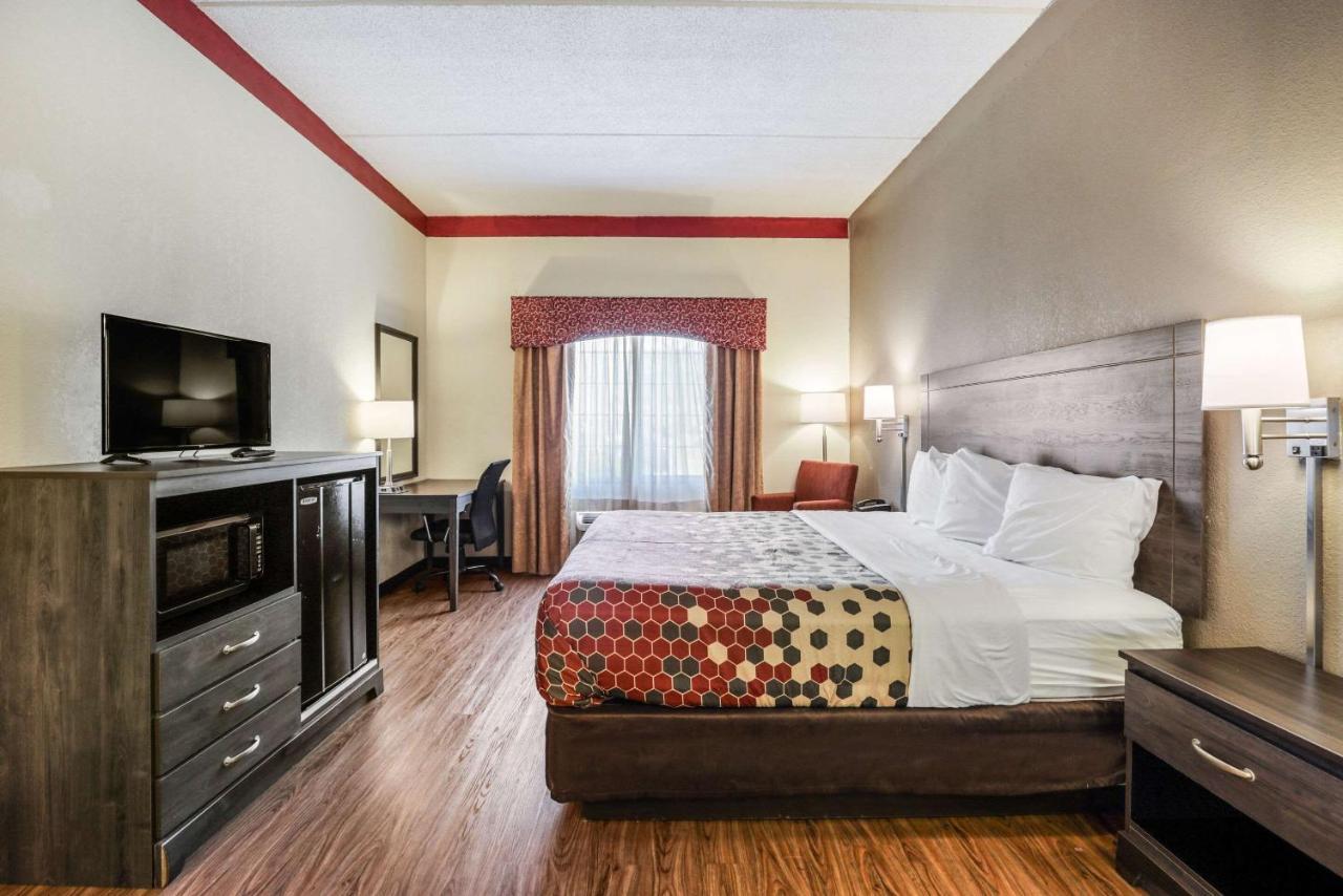 Econo Lodge Inn & Suites Маріанна Екстер'єр фото